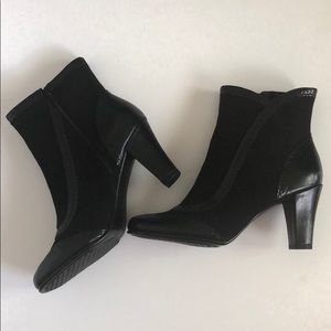 NWB☀️A2 Aerosoles Rolling Wave Bootie Heel